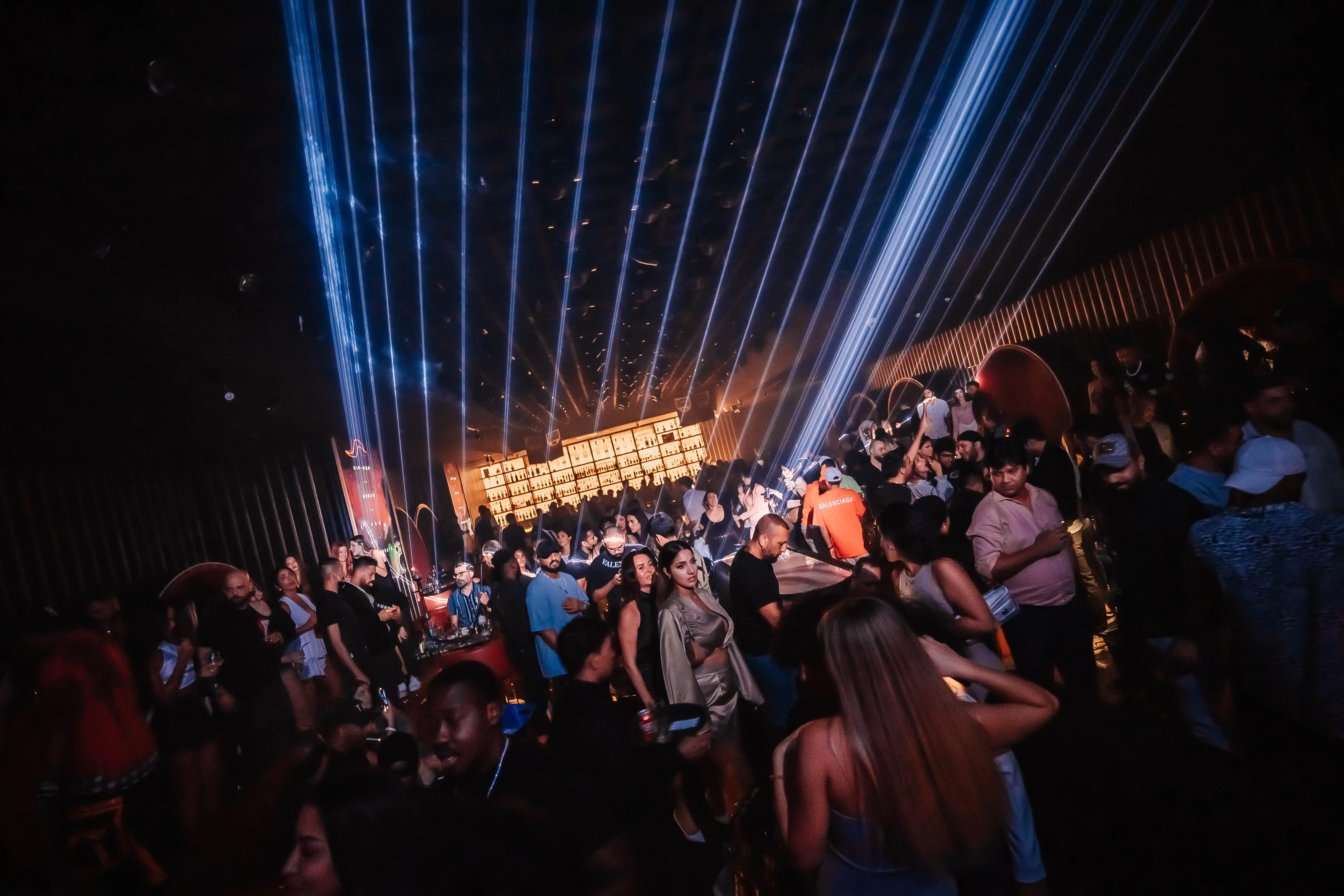 VII Dubai Night Club